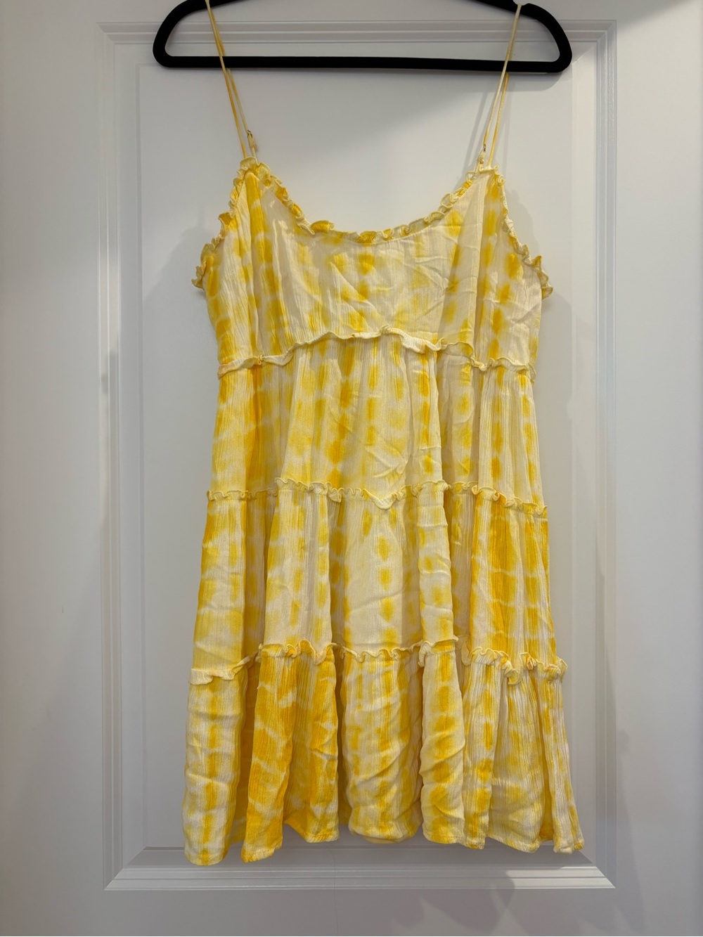Shero by Forever 21 Tie-Dye Tiered Butter Yellow Sundress (Size L)